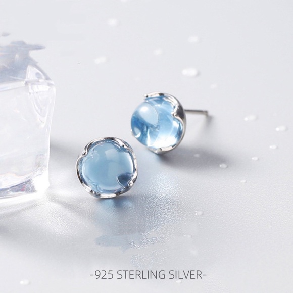 Jewelry - Silver Studs Earrings-Water Blue Crystal earrings-EOS009